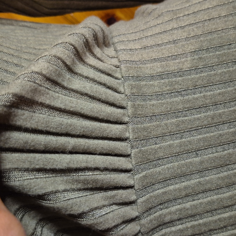 Olive Ribbed Turtleneck Sweater - Picture 2 of 3